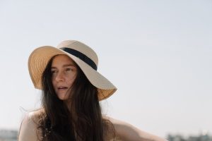 dating profile examples to attract women